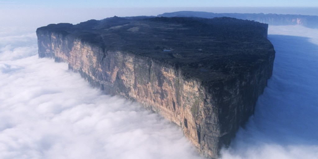 o-MOUNT-RORAIMA-facebook