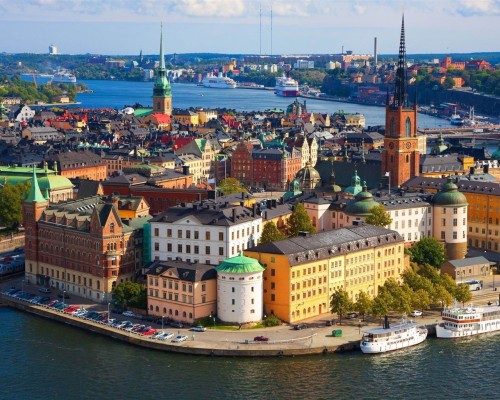 City_building-Stockholm_Sweden_landscape_photography_HD_wallpaper_1280x1024