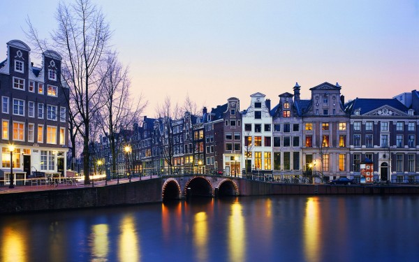 W-アムステルダム、オランダ