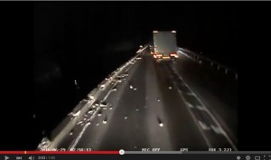 【ドラレコ】箱根トレーラー転落事故の数秒前の動画が公開される。ＰＴＭＧ流出