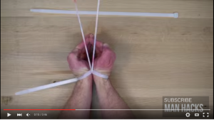 拉致されて両手を縛られた時の対処法。いつか役に立つ？