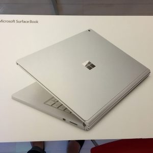 Surface book core i7 メモリ８GBを買ってみたのでレビュー